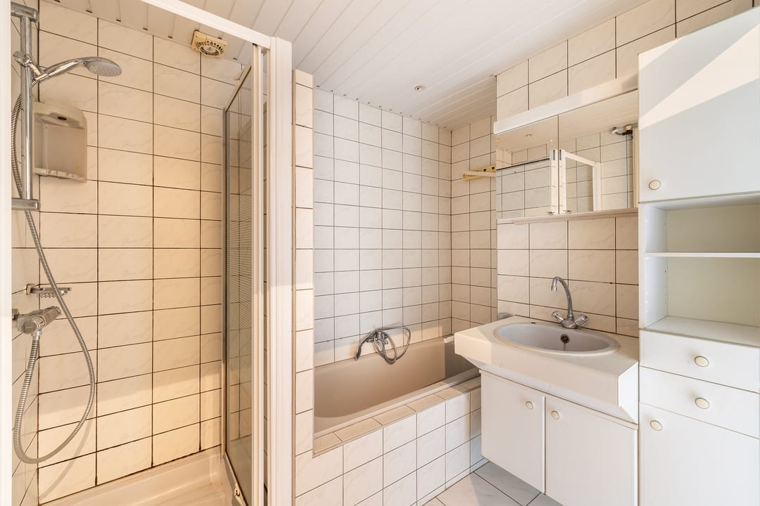 Photo 31 of Hugo van Voorneweg 6