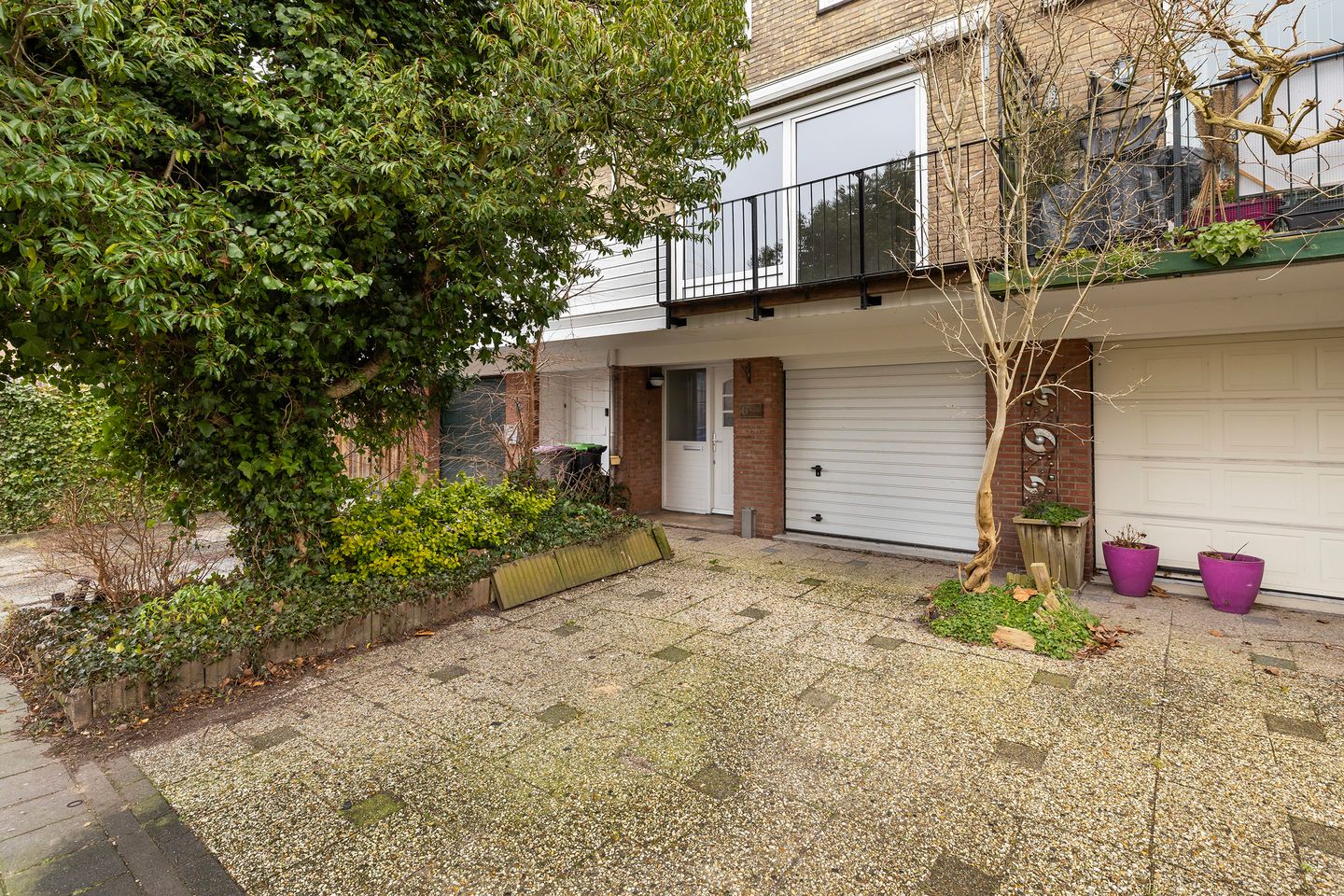 Photo 35 of Hugo van Voorneweg 6