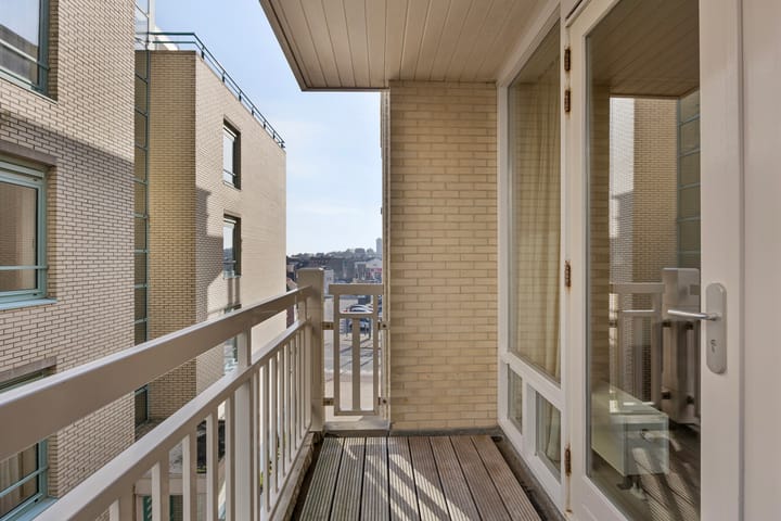 Photo 13 of Parallel Boulevard 15-A