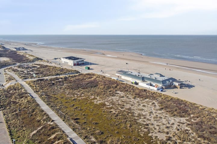 Photo 17 of Parallel Boulevard 15-A