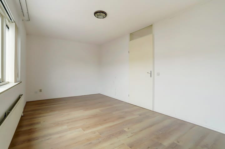 Foto 14 van Serooskerkestraat 24