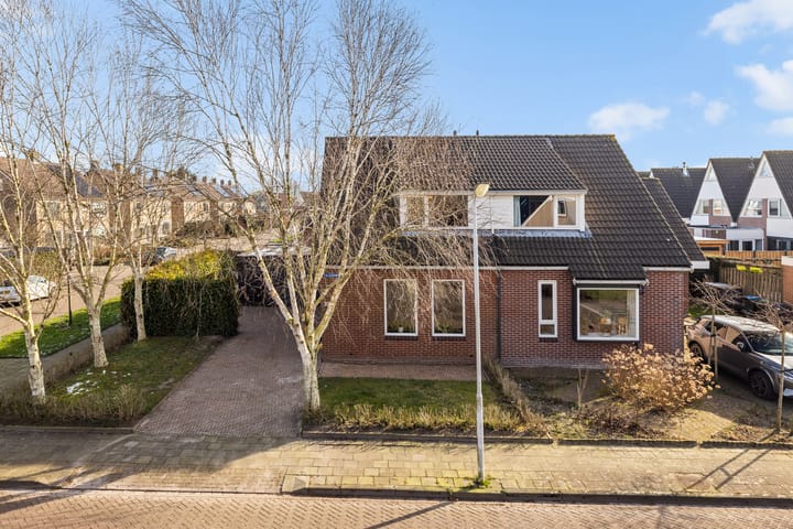 Photo 4 of Allingawier 27