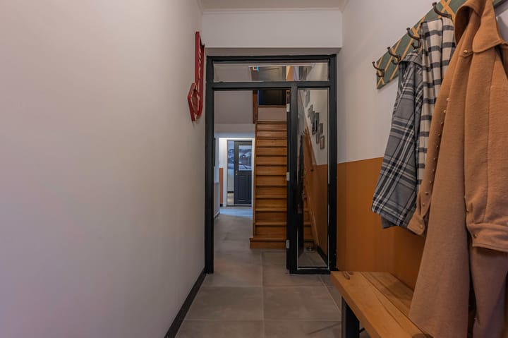 Foto 4 van Mirbachstraat 19