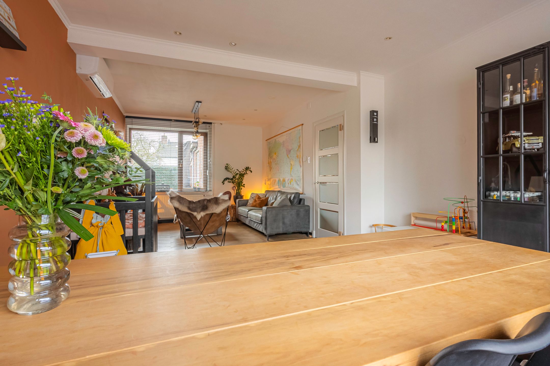 Foto 9 van Mirbachstraat 19