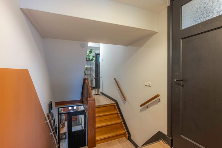 Foto 23 van Mirbachstraat 19