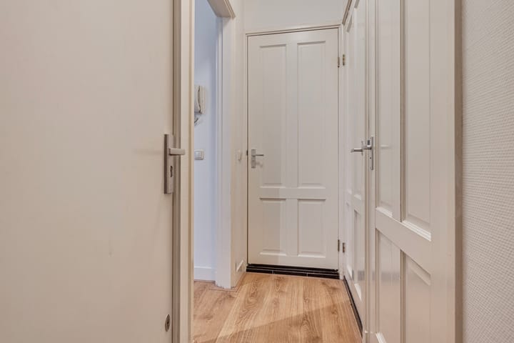 Foto 12 van Kwakersstraat 4-2