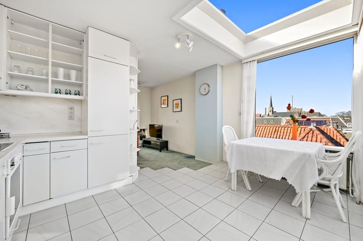 Foto 21 van Voorstraat 75-A