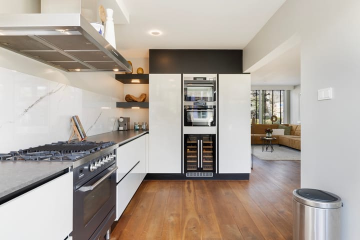 Photo 17 of Pieter Langendijkstraat 1