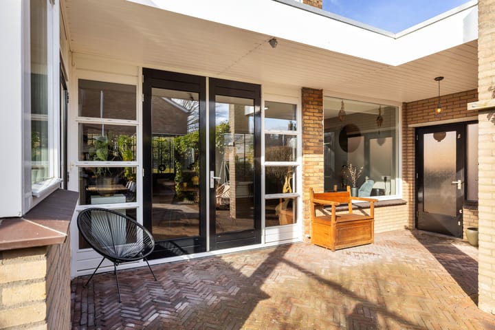 Photo 21 of Pieter Langendijkstraat 1