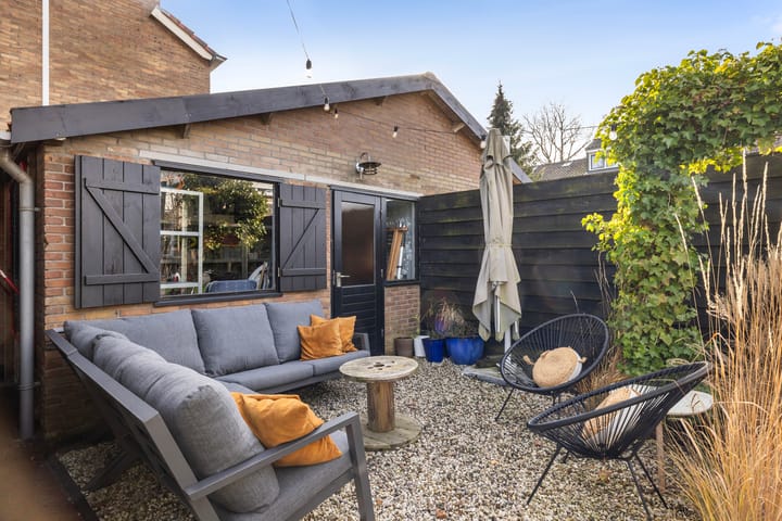 Photo 24 of Pieter Langendijkstraat 1