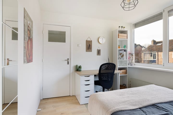 Photo 35 of Pieter Langendijkstraat 1