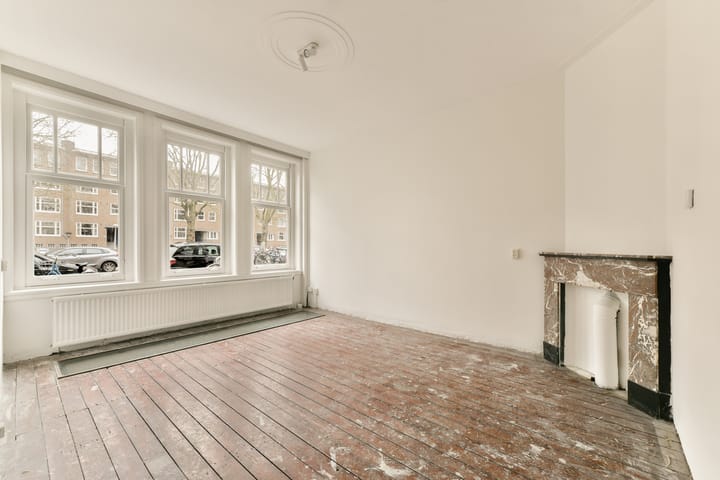 Photo 2 of Willem de Zwijgerlaan 143-H