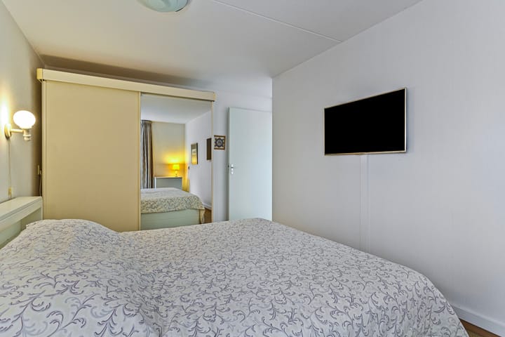 Foto 17 van Regenboog 8