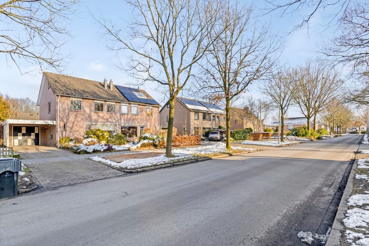 Foto 37 van Stinsenweg 68