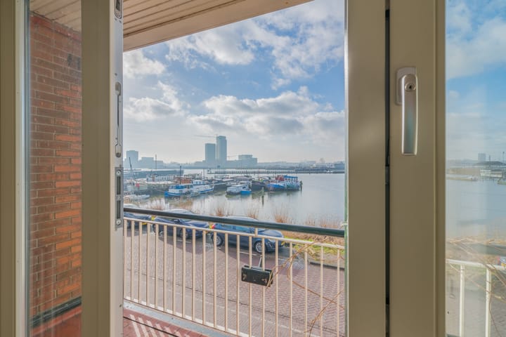 Foto 15 van Schellingwouderdijk 303