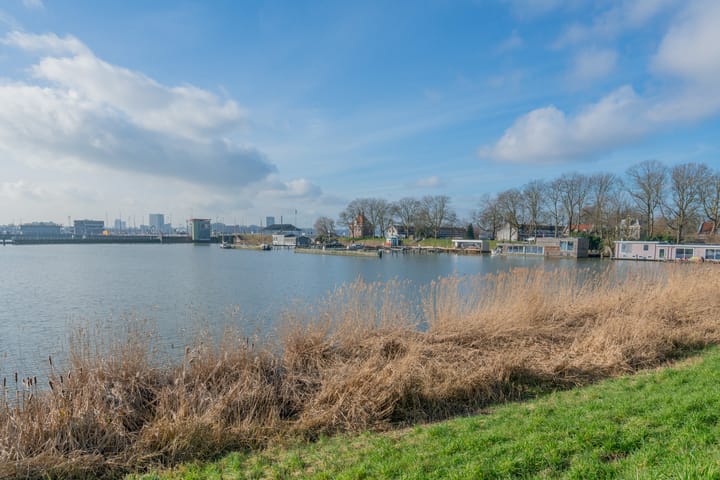 Foto 40 van Schellingwouderdijk 303