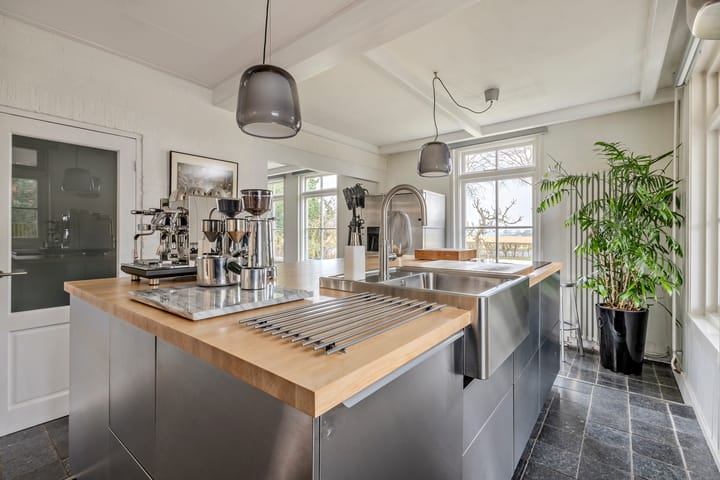 Photo 32 of Herenweg 11