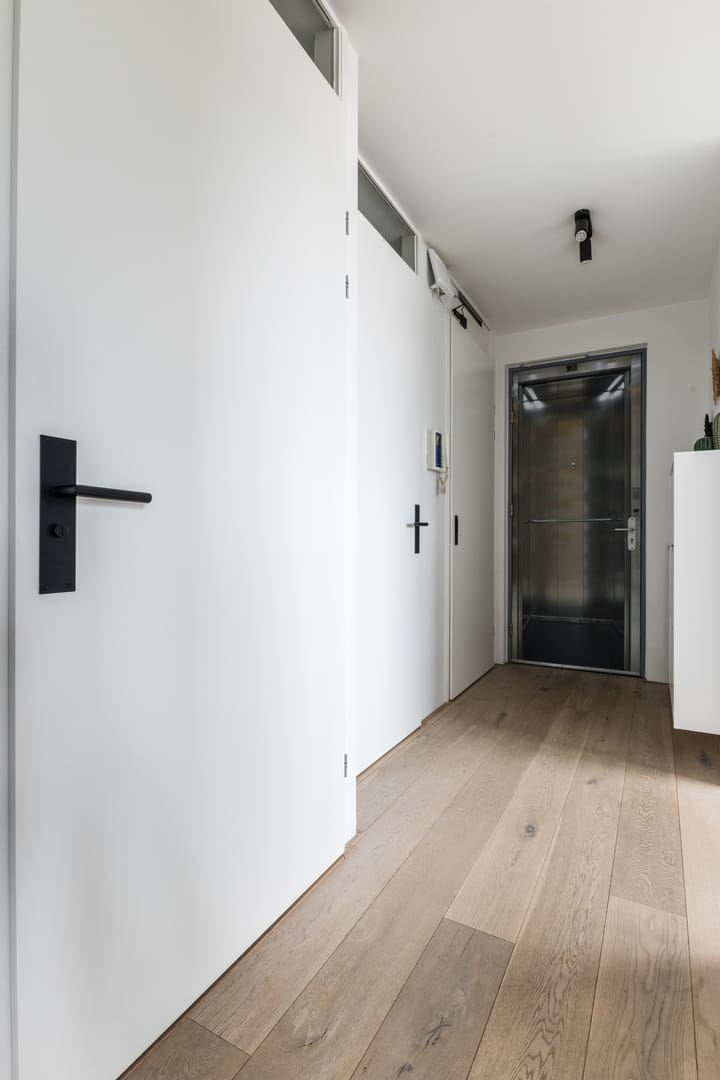 Photo 19 of Conradwerf 196