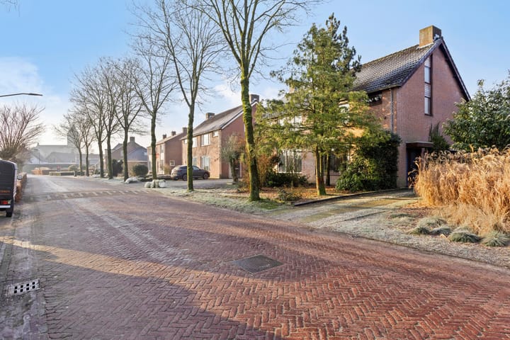 Photo 6 of Willibrordusstraat 15