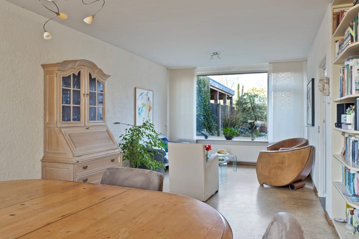 Photo 13 of Willibrordusstraat 15