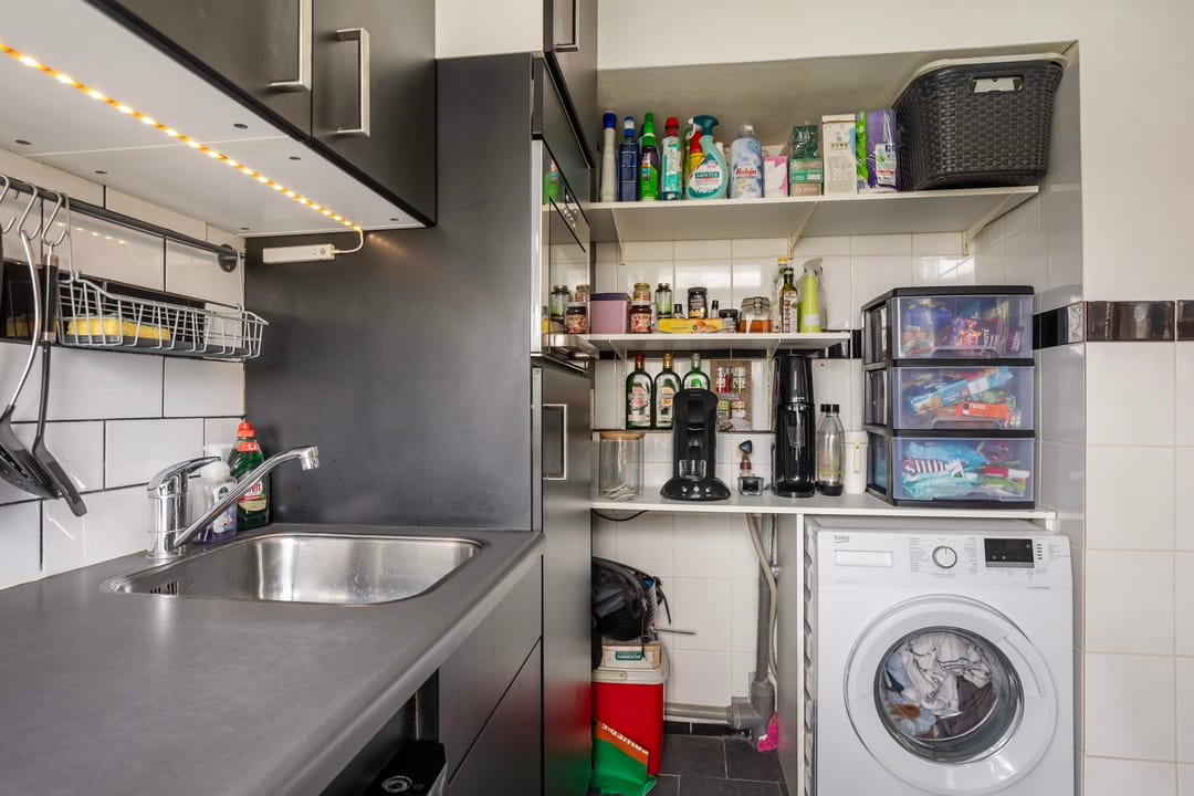 Photo 13 of Vredenluststraat 47