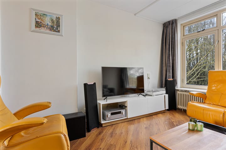 Foto 8 van Thorbeckestraat 52-3