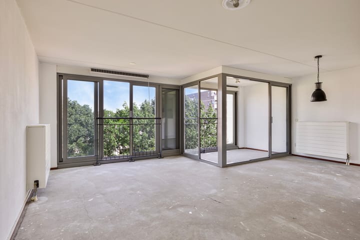 Foto 2 van Grote Beer 89