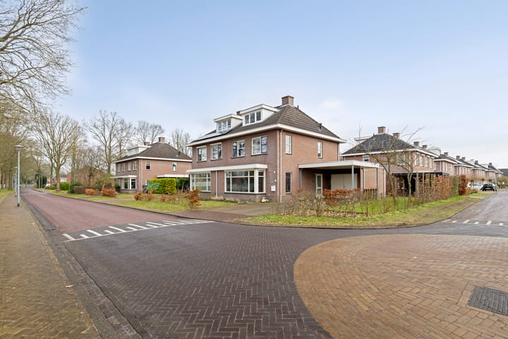 Foto 3 van Spoorstraat 7