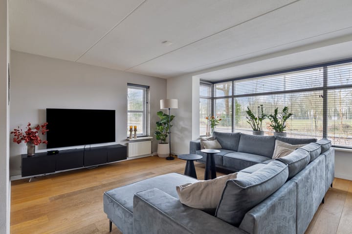 Foto 7 van Spoorstraat 7