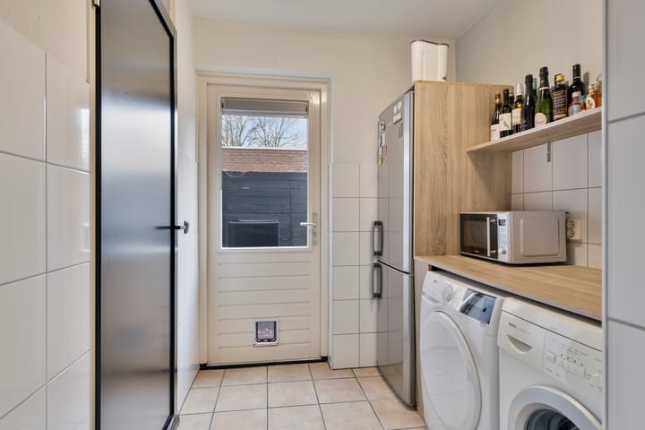 Foto 16 van Spoorstraat 7