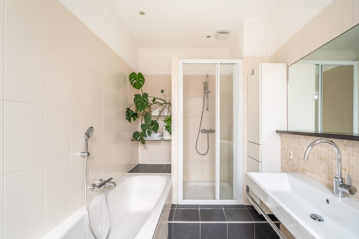 Foto 21 van Van Diemenstraat 219-A