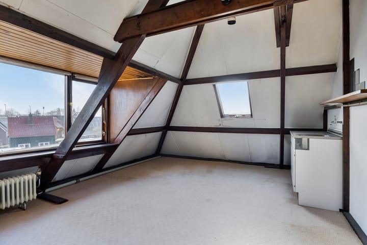 Photo 27 of Hoofdstraat 38