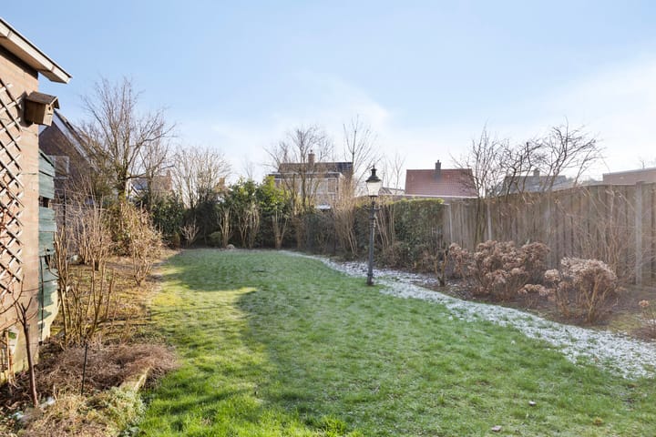 Photo 31 of Hoofdstraat 38