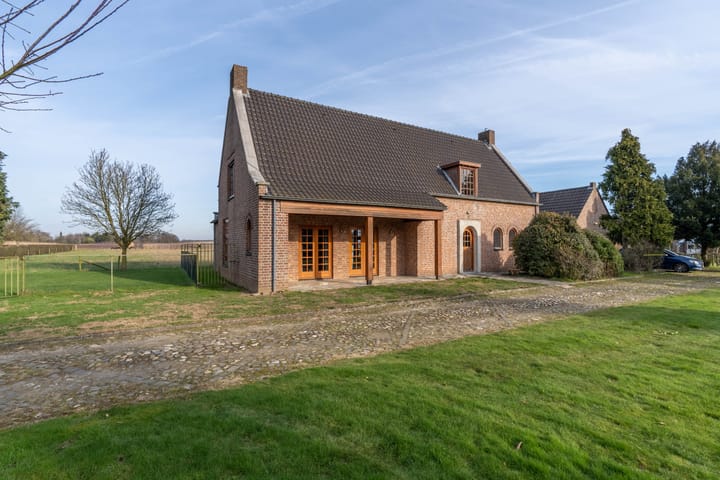 Photo 2 of Staaiweg 17