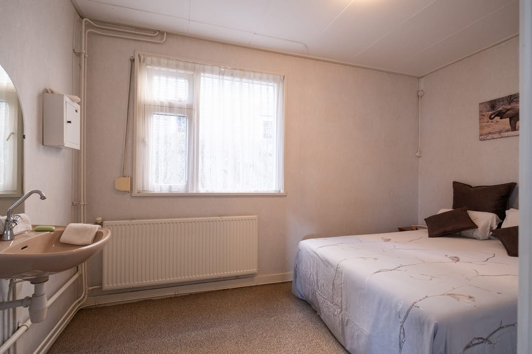 Foto 11 van Middenweg 232