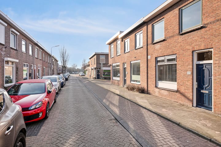 Foto 2 van Emmastraat 34