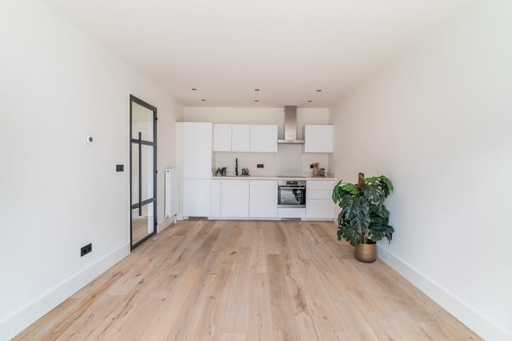 Foto 6 van De la Reyweg 145