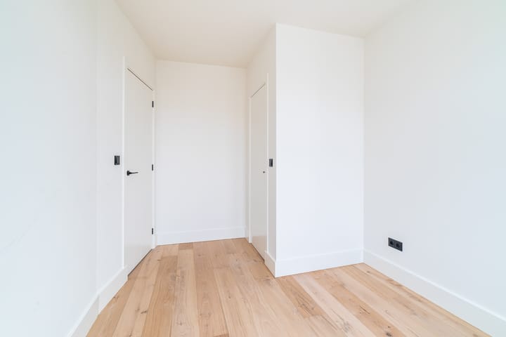 Foto 16 van De la Reyweg 145