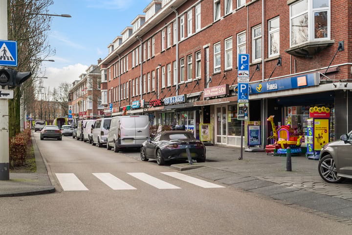 Foto 33 van De la Reyweg 145