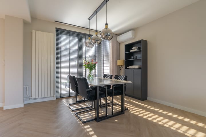 Foto 9 van Dr R v Oppenraaijstr 70