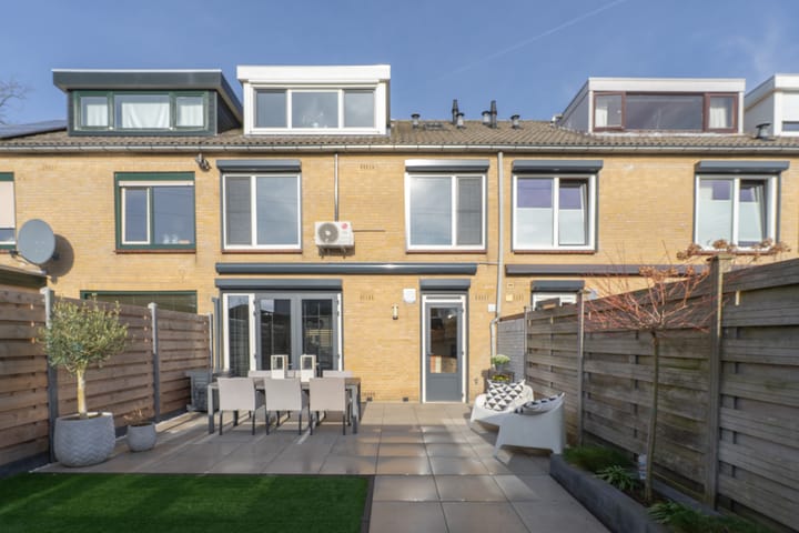 Foto 25 van Dr R v Oppenraaijstr 70