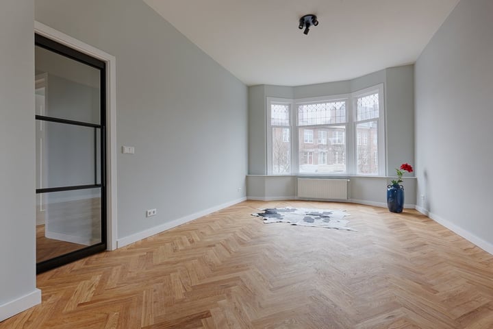 Bekijk foto van 2e Louise de Colignystraat 28