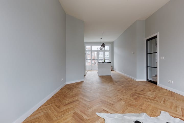 Foto 3 van 2e Louise de Colignystraat 28