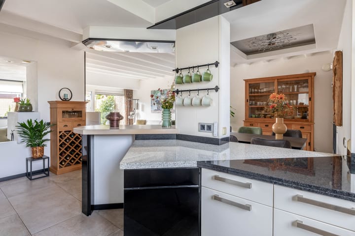 Photo 21 of Sterrenweg 81