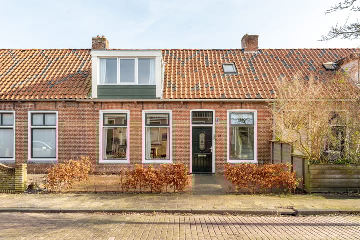 Foto 28 van Van der Bildtstraat 13