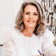 Anneke Haak-Bronsema - NVM Register Makelaar & Taxateur