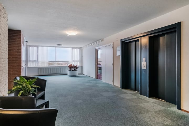 Foto 13 van Waterlooplein 505