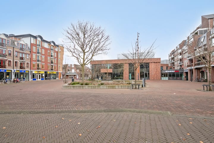 Foto 18 van Waterlooplein 505