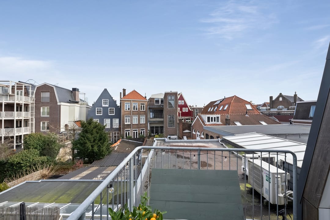 Photo 16 of Kleine Houtstraat 21-F