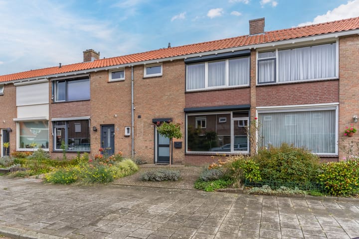 Photo 6 of Cornelis Bloemaertstraat 51